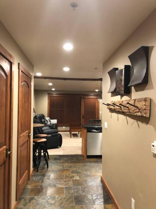 Penthouse Mountain Haven With Community Spa Room Kellogg Bagian luar foto